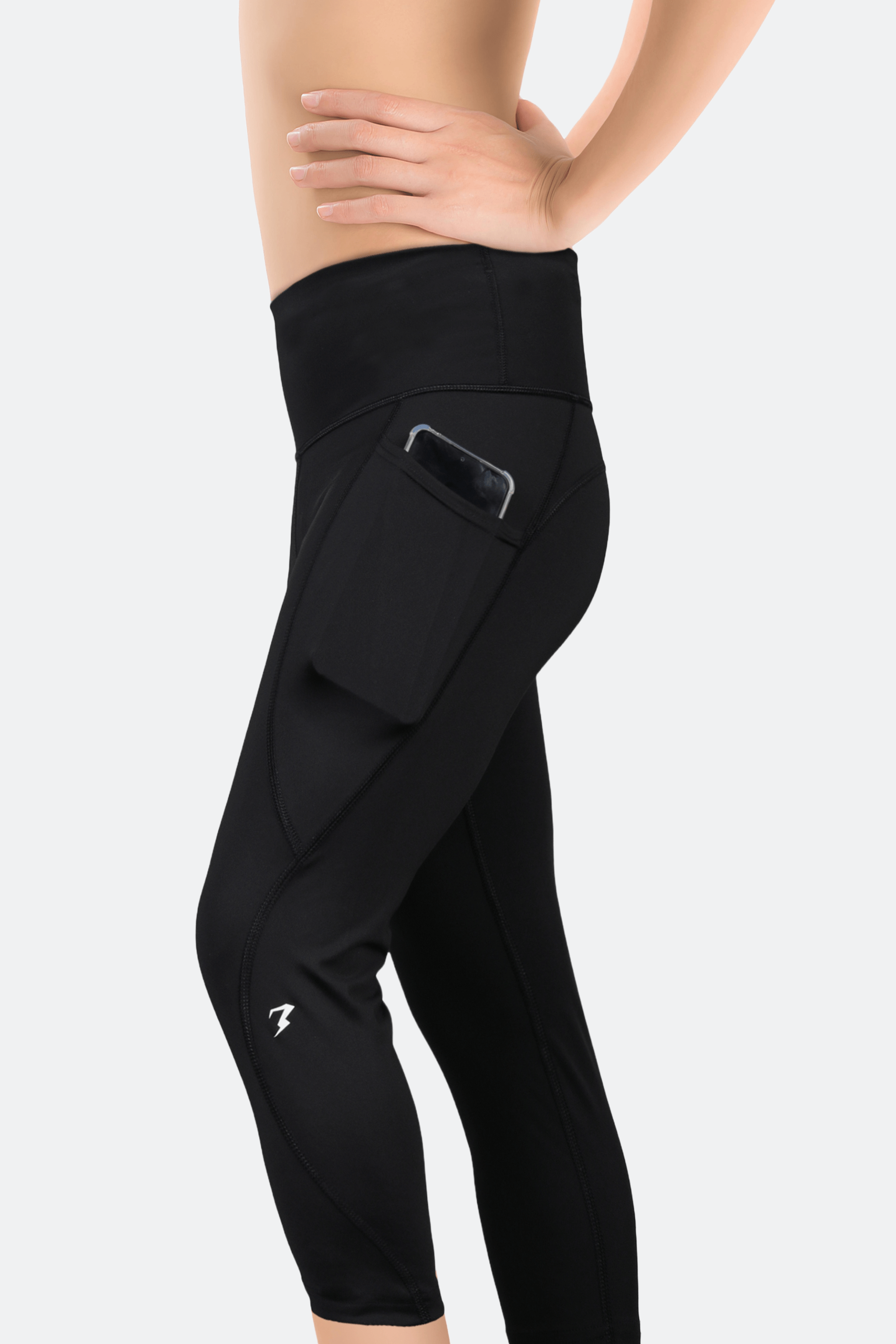stretchable black capri leggings for active lifestyle
